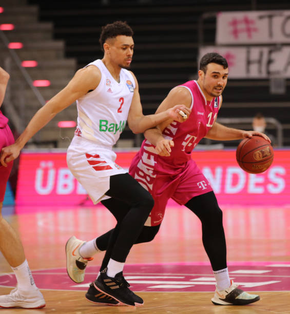 极高的竞技 极高的竞技