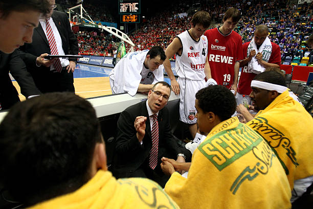 他的表现已 他的表现已