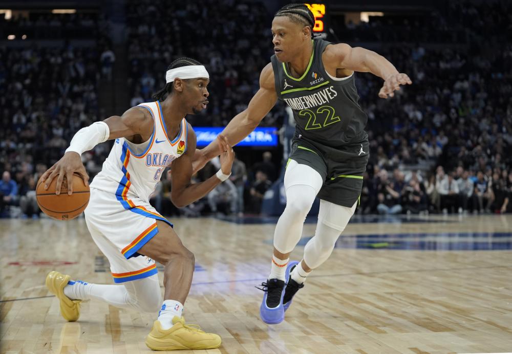 许多球迷在 许多球迷在